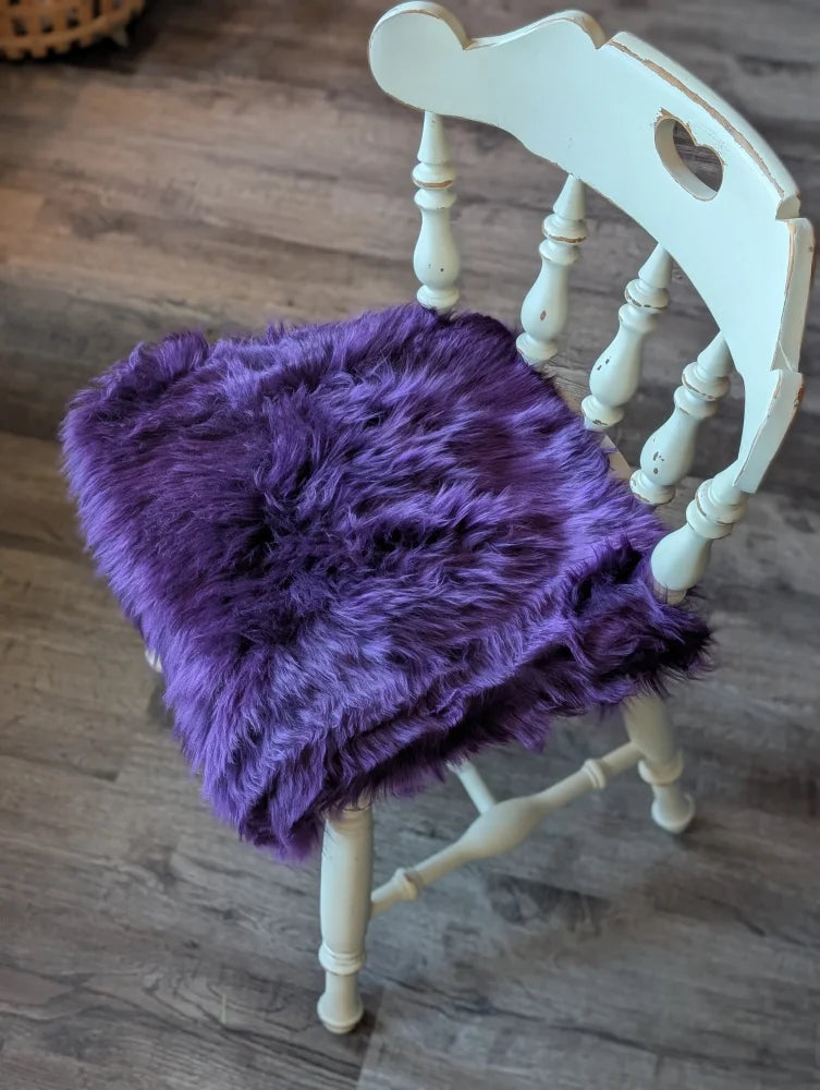 Grape purple merino sheepskin chair pad with heart cutout, European standards