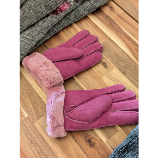 Brilliant shade pink sheepskin gloves with fur lining, two pairs