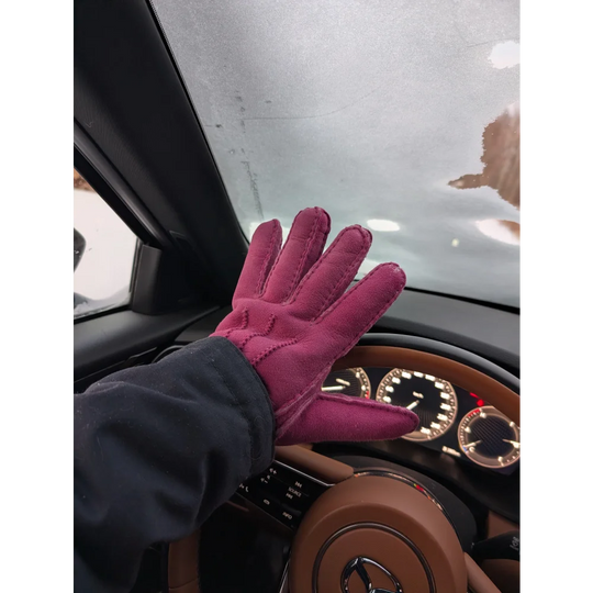 Pink Sheepskin Gloves❤️