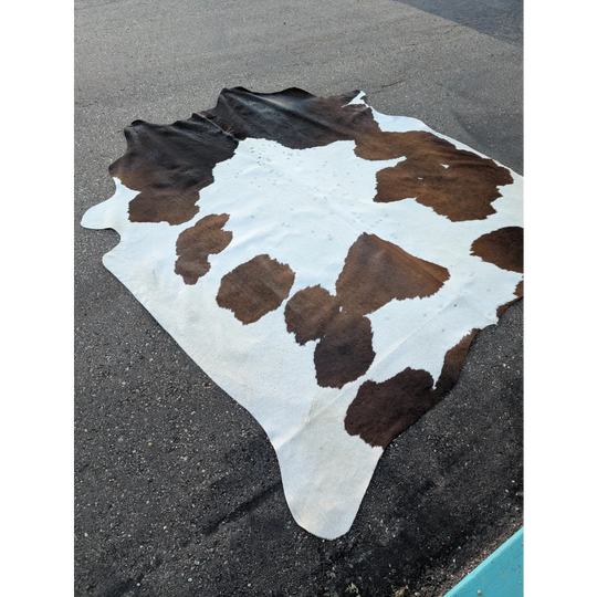 Extra large cowhide rug with brown white spots 96x84.5