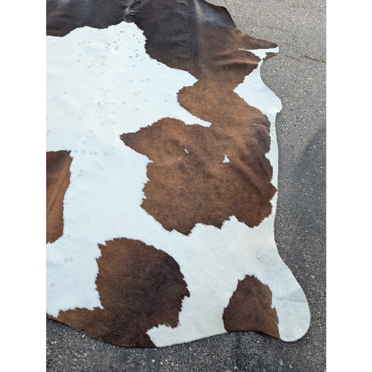 Extra large cowhide rug with brown and white spots, 96x84.5 inches