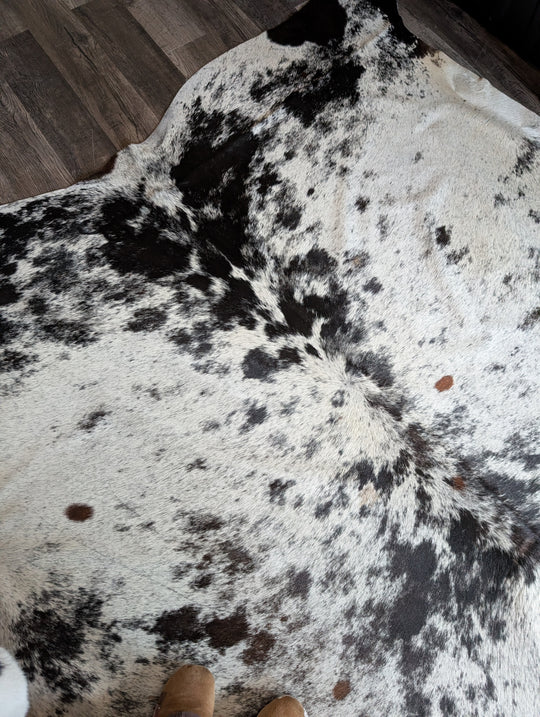 Salty#9❤️ 100" x 90" Extra Large Cowhide Rug