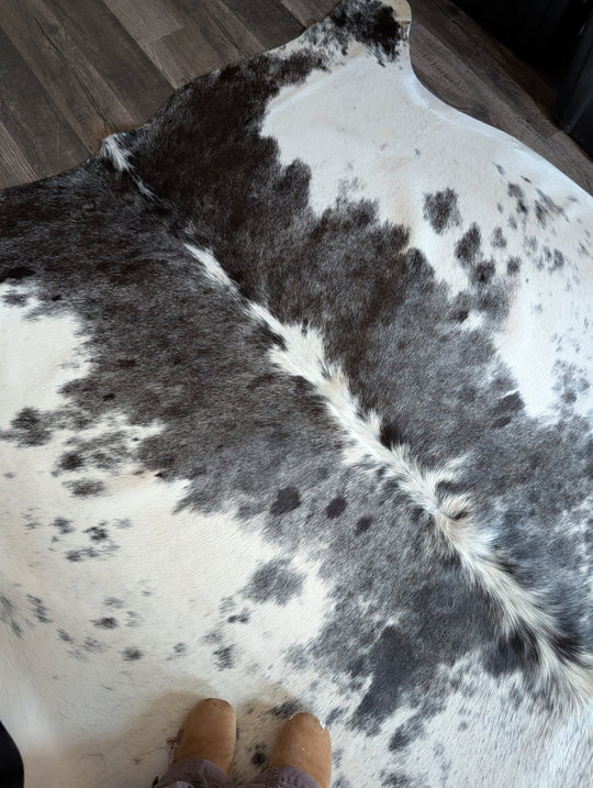 Salty#4❤️ 90" x 79" Extra Large Cowhide Rug