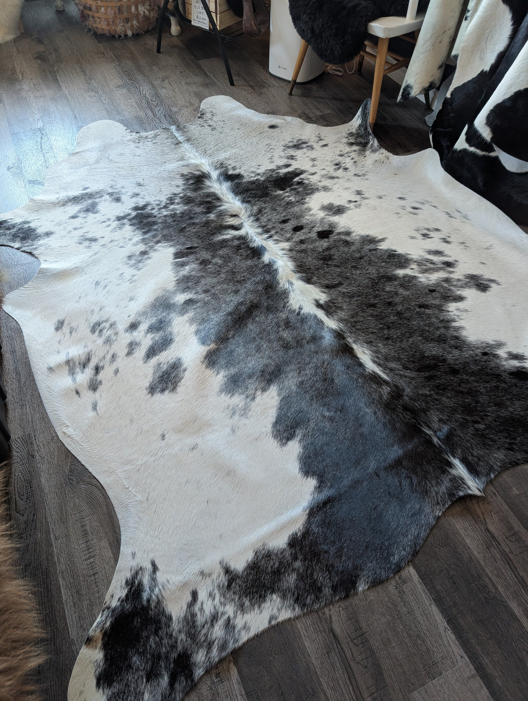 Salty#4❤️ 90" x 79" Extra Large Cowhide Rug
