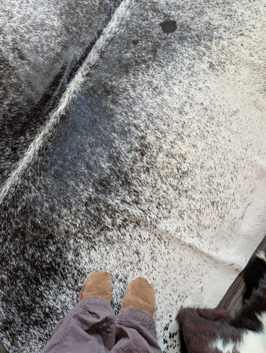 Salty#3❤️ 90" x 81" Extra Large Cowhide Rug