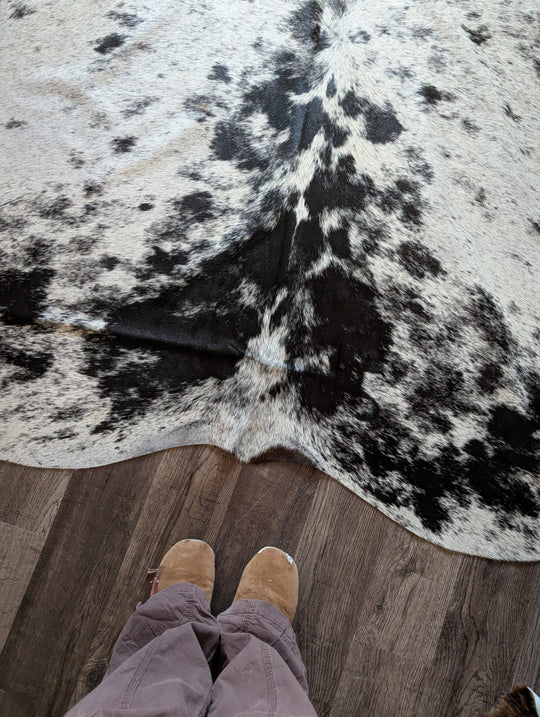 Salty#9❤️ 100" x 90" Extra Large Cowhide Rug