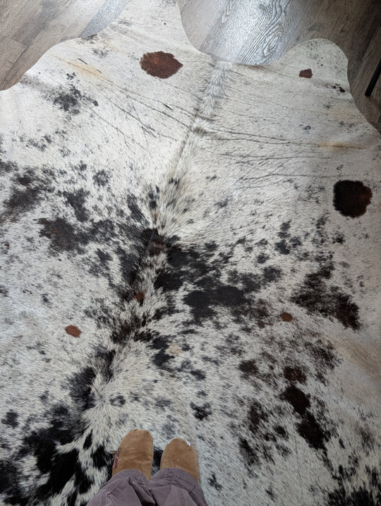 Salty#9❤️ 100" x 90" Extra Large Cowhide Rug
