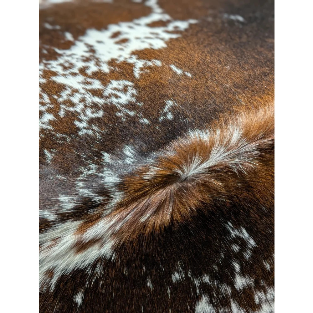 Beautiful large cowhide rug with brown and white spots, 88.5x76.5 inches