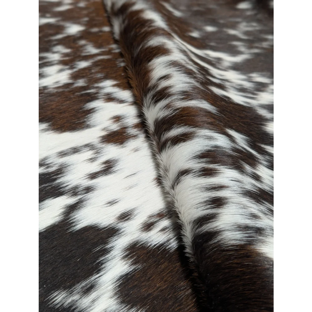 Beautiful large cowhide rug with brown and white spots, 88.5x76.5 inches