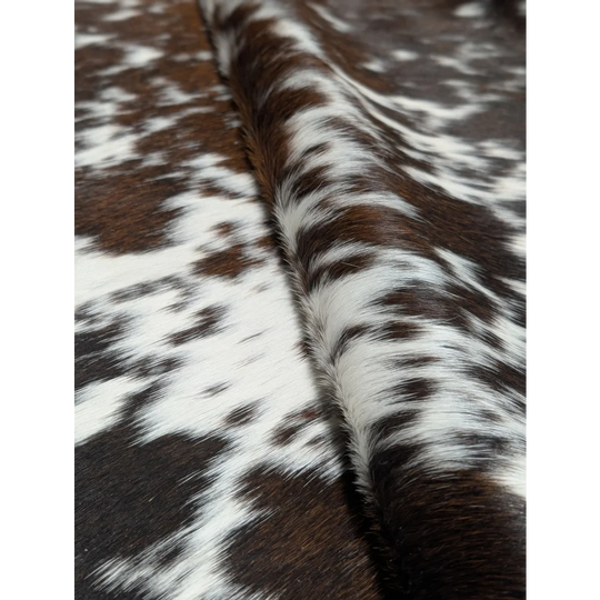 Beautiful large cowhide rug with brown and white spots, 88.5x76.5 inches