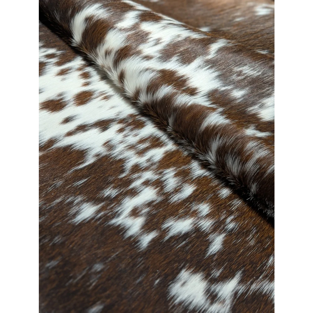 Beautiful large cowhide rug with brown white spots 88.5x76.5