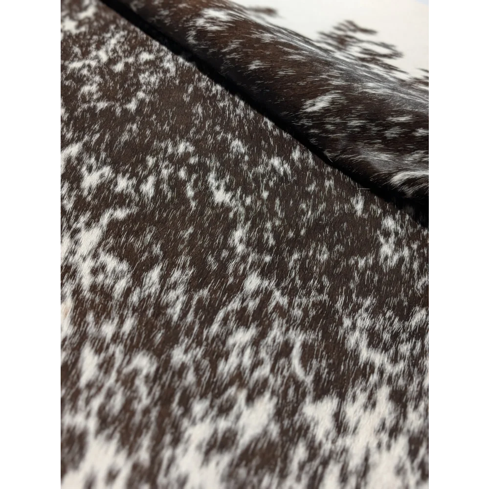 Extra large cowhide wallet chain with brown white speckles, durable everyday use