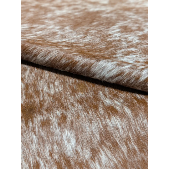 Extra large cowhide rug with brown and white spots, unmistakable aura