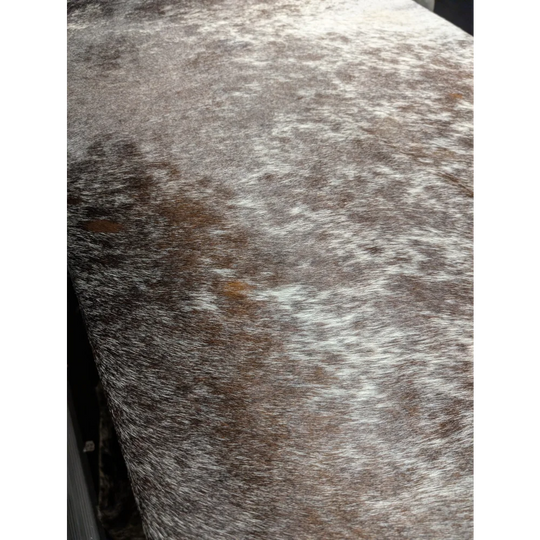 Brown and white speckled Angus Oliver extra large cowhide wallet chain