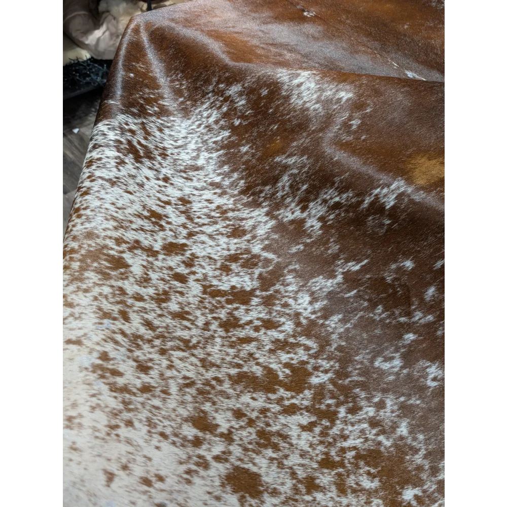Extra large SaltPepBRN cowhide rug with wallet chain texture