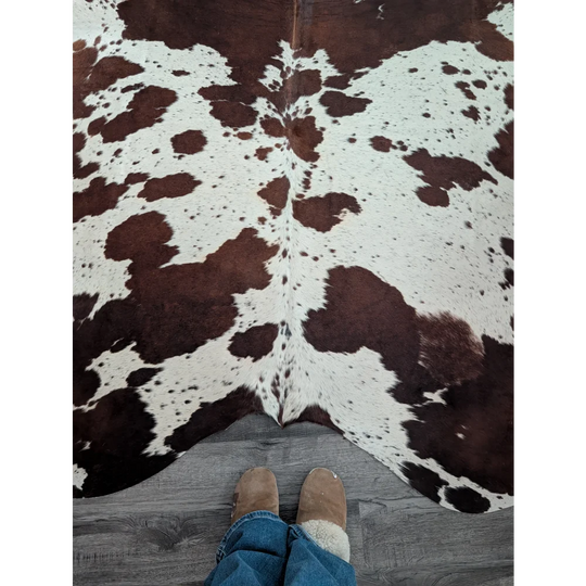 Brown and white extra large cowhide rug saltpepbrn198 with beautiful natural irregular pattern perfect for large cowhide decor