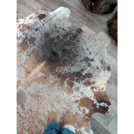 Brown and white extra large cowhide rug saltpepbrn203 with natural irregular patterns for beautiful rugs