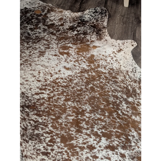 Extra large brown and white speckled cowhide rug saltpepbrn31 measuring 98 by 86 inches perfect large cowhide