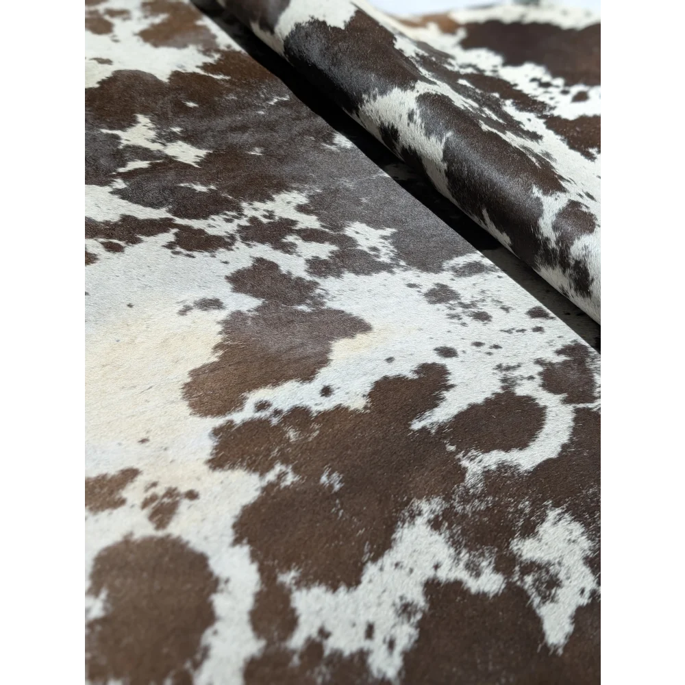 Extra large SaltPepTRI #263 cowhide rug, brown white spots, soft underfoot