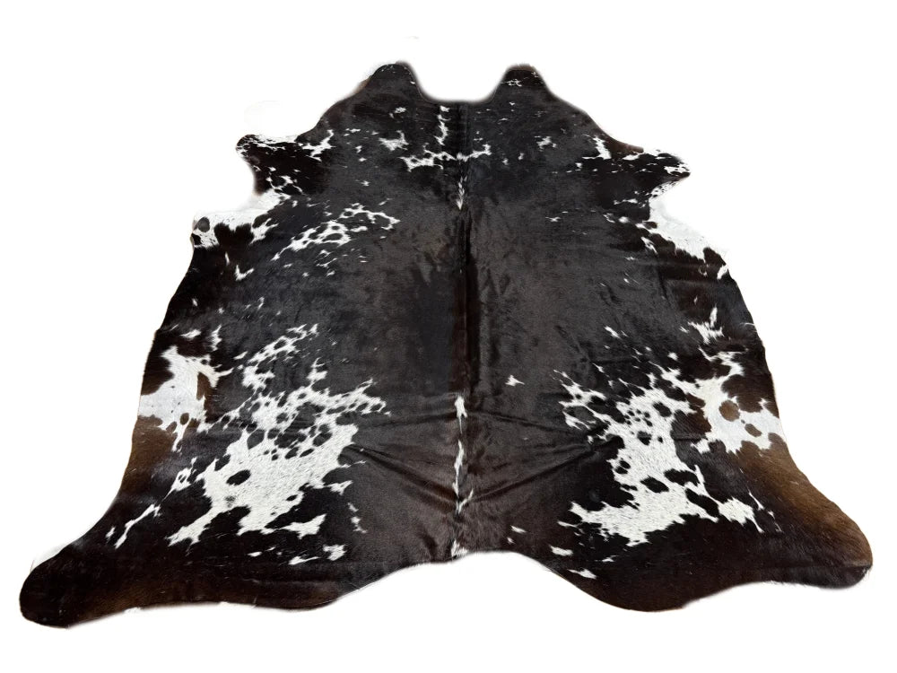 Black and white saltpeptri#542 large cowhide rug with natural fur texture cowhides make beautiful rugs