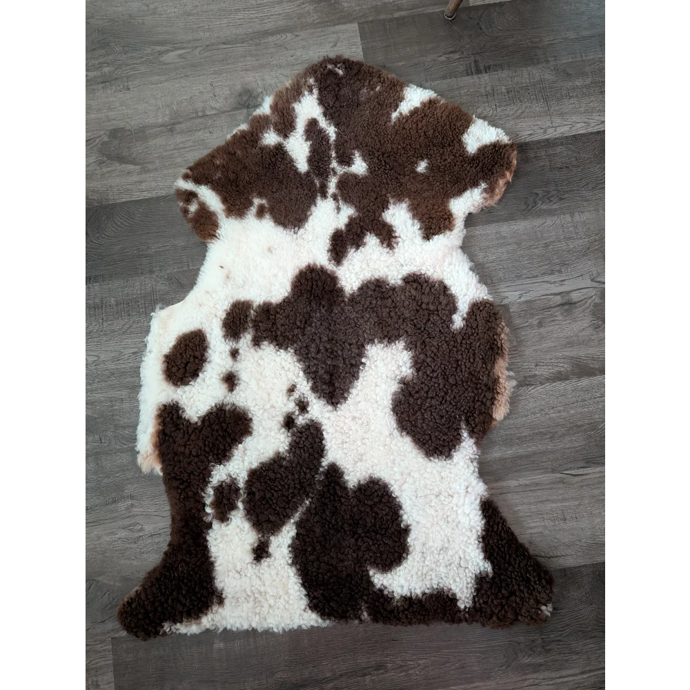 Brown and white tibet highland spotted sheepskin rug 41 x 24 inches soft and gorgeous grade a quality