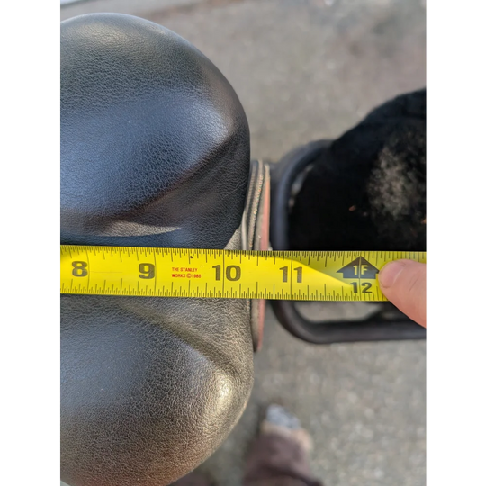 Merino sheepskin bicycle seat with 12-inch yellow tape measure