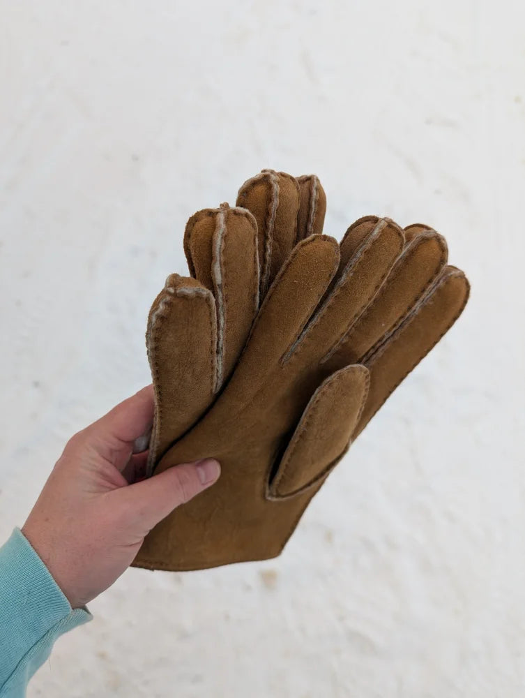 Warm tan sheep’s wool gloves by Angus Oliver, Canada plush lining