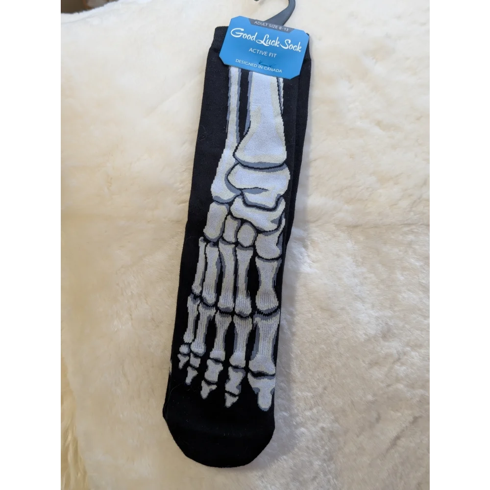 Black and white skeleton foot good luck socks design