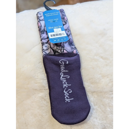 Purple good luck socks with Sphinx cat design and elastic band