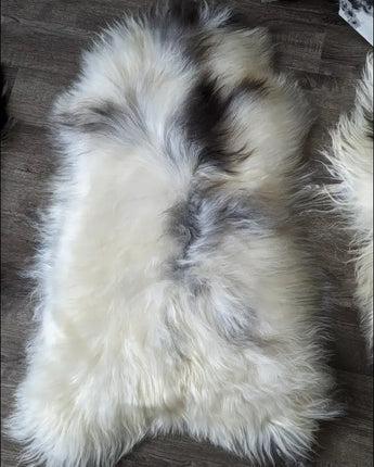 Spot#11❤️ 51’ x 28’ Natural Spotted Long Wool Icelandic - sheepskin