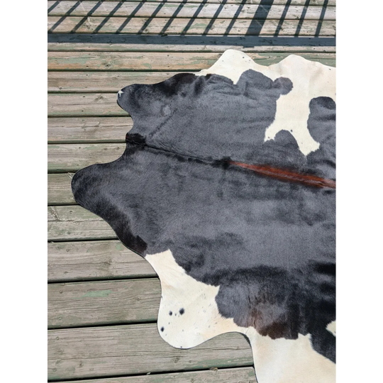 Large cowhide rug angus oliver t
