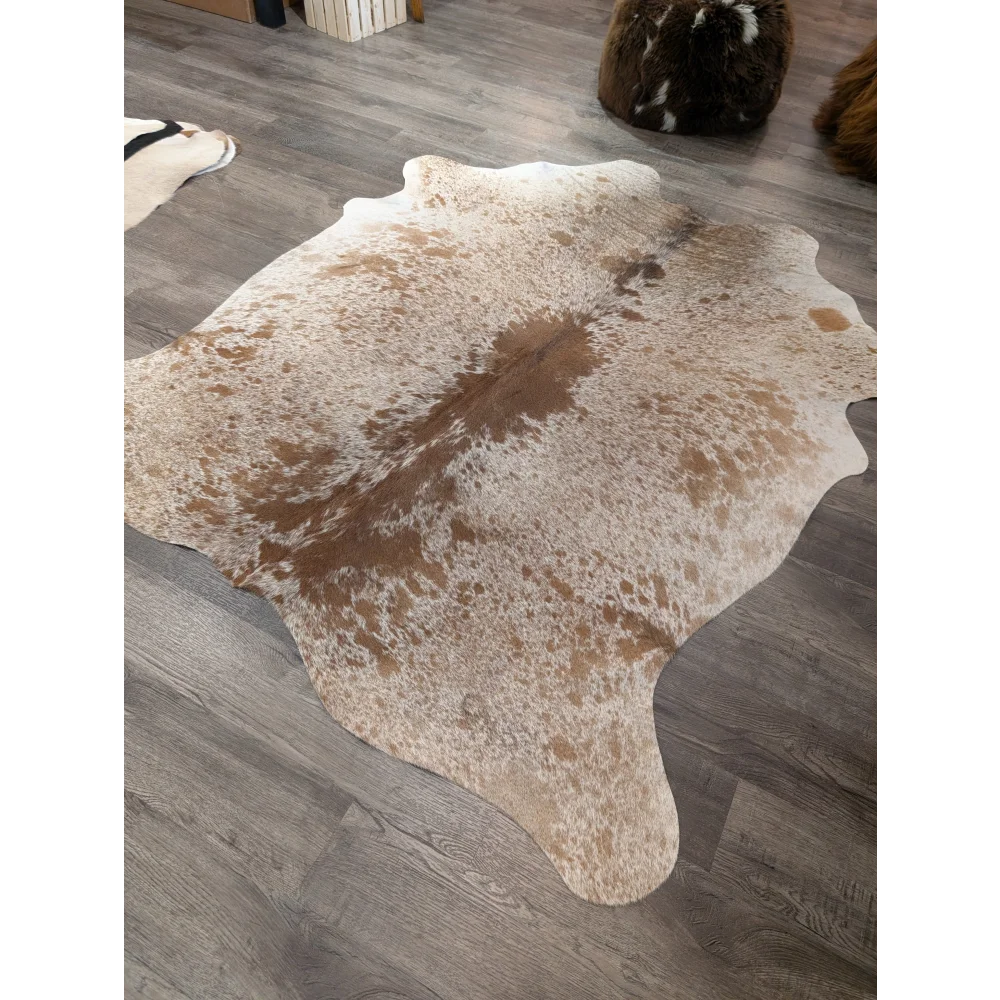 T21 72 x 62 large cowhide rug by Angus Oliver with natural white beige and brown mottled pattern