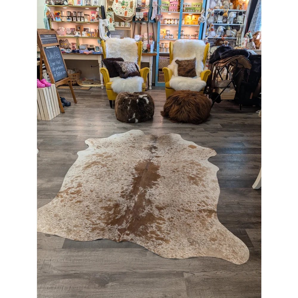 T21 72 x 62 large cowhide rug with natural brown and white angus oliver spotted pattern cowhide