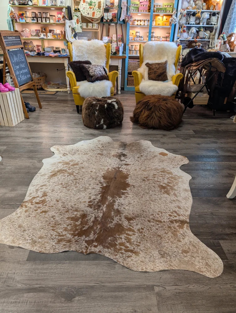 T21 72 x 62 large cowhide rug with natural brown and white angus oliver spotted pattern cowhide