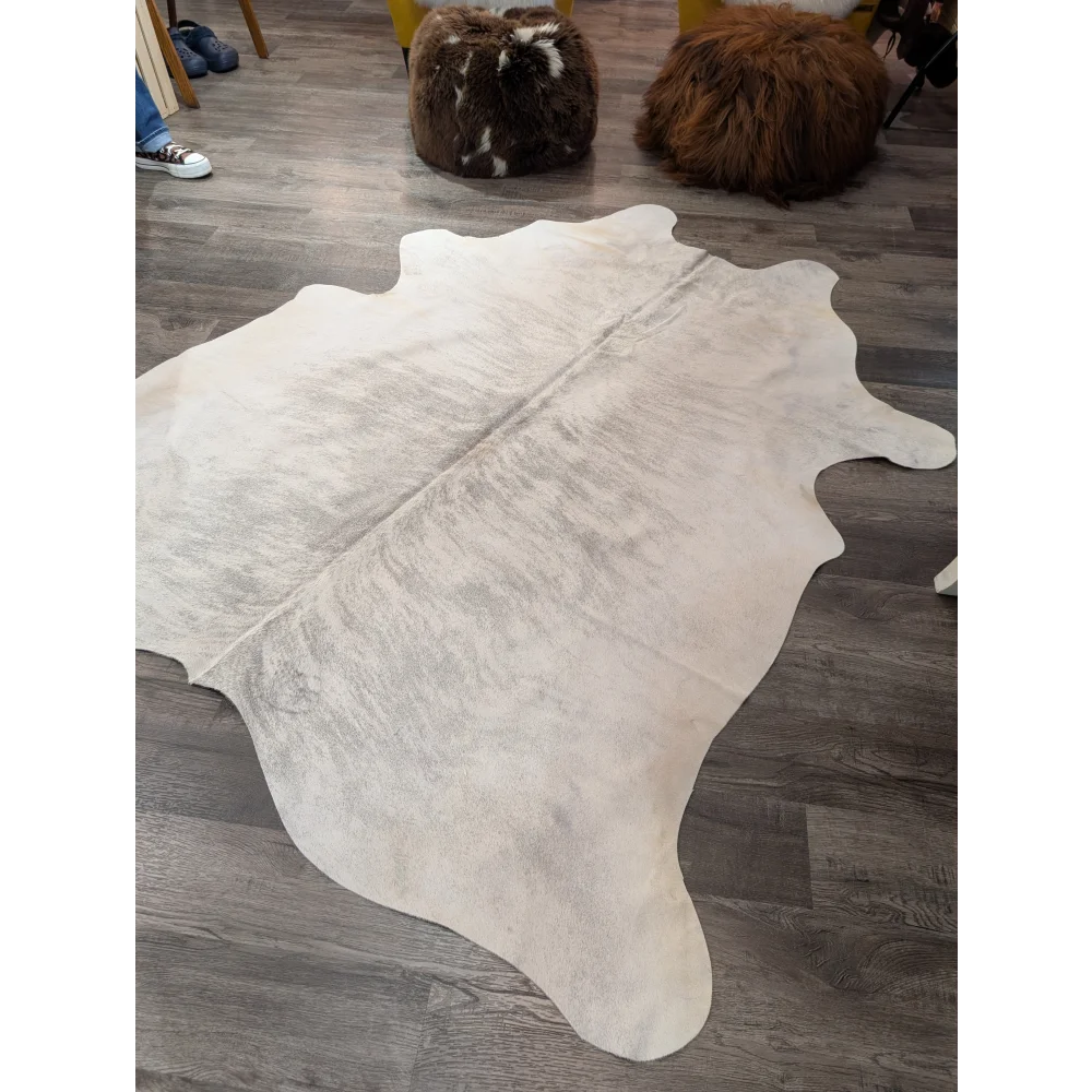 T41 76 x 70 large cowhide rug in natural white with soft texture and subtle grayish undertones by Angus Oliver