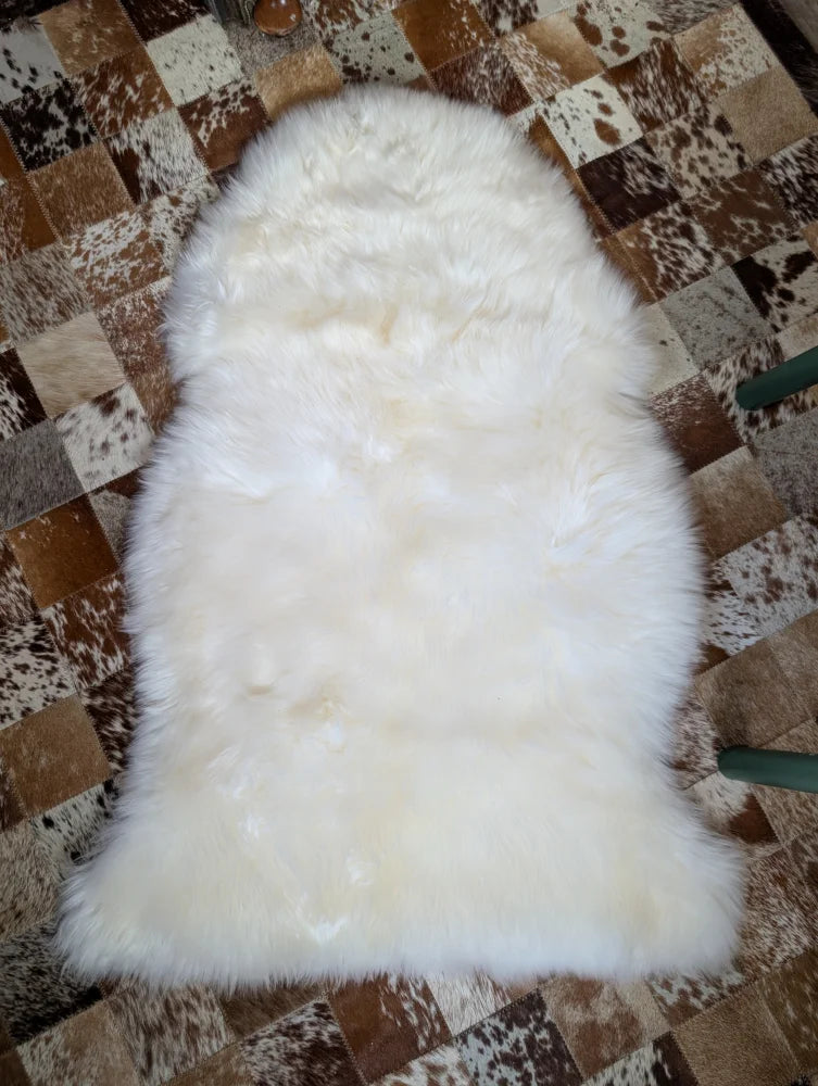Gorgeous VERY SOFT Merino sheepskin rug, OEKO TEX certified, eco friendly