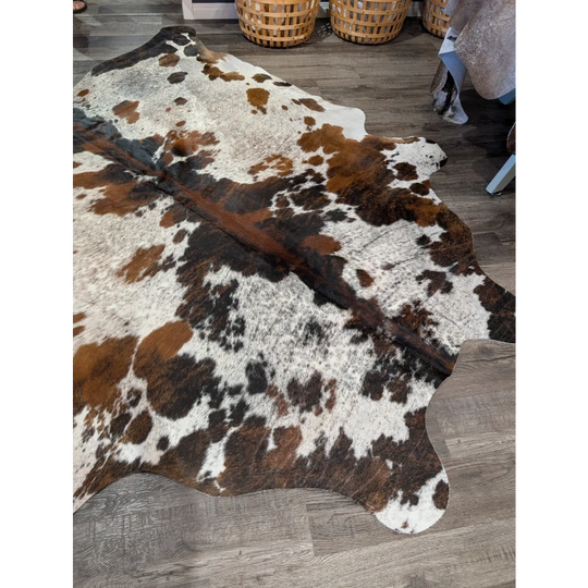 Extra large cowhide rug tricolour