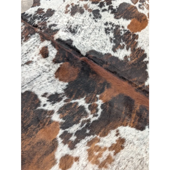 Extra large cowhide rug tricolour