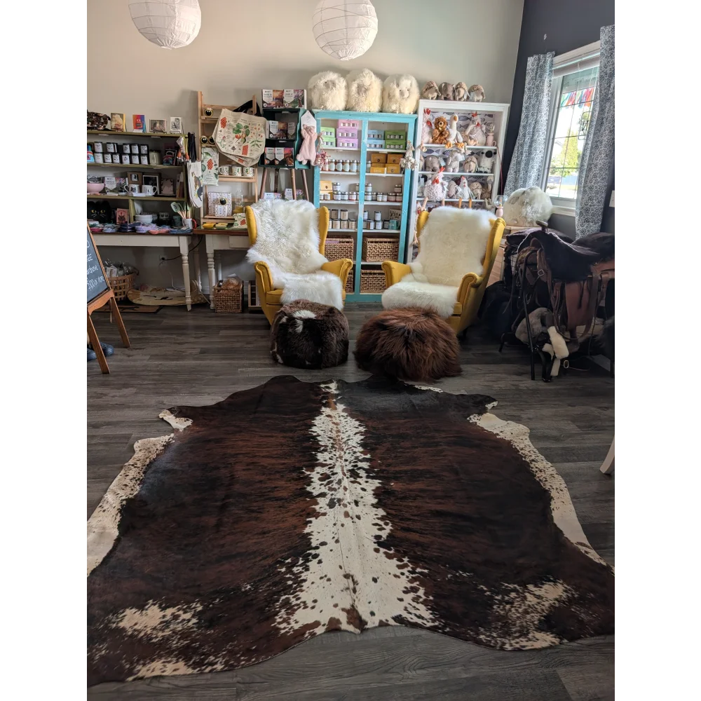 Beautiful extra large cowhide rug tricolour34 with brown and white natural irregular patterns perfect large cowhide