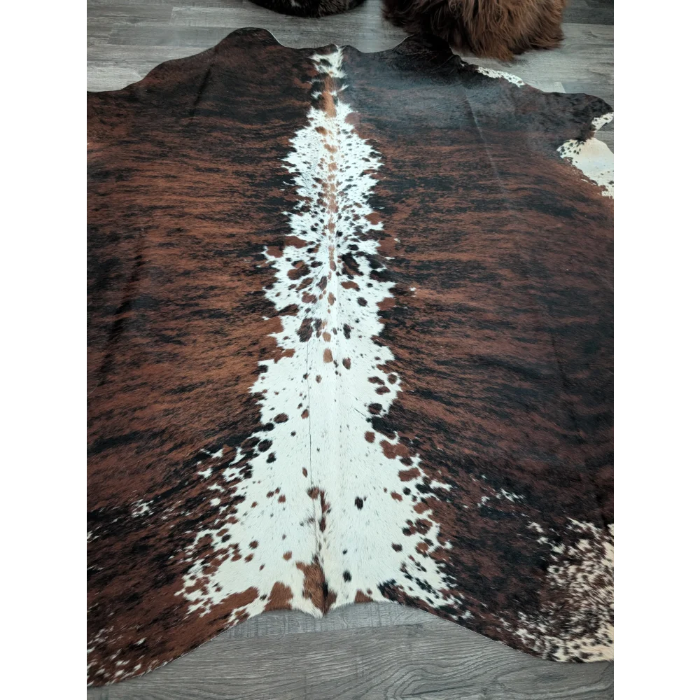 Brown and white tricolour34 extra large cowhide rug with natural fur texture perfect for beautiful rugs and large cowhide decor
