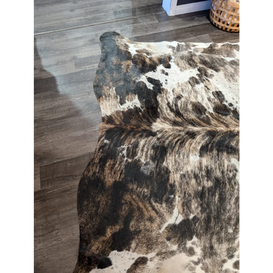 Extra large brown and white cowhide rug tricolour95 with rustic charm and unique characteristics in natural pattern