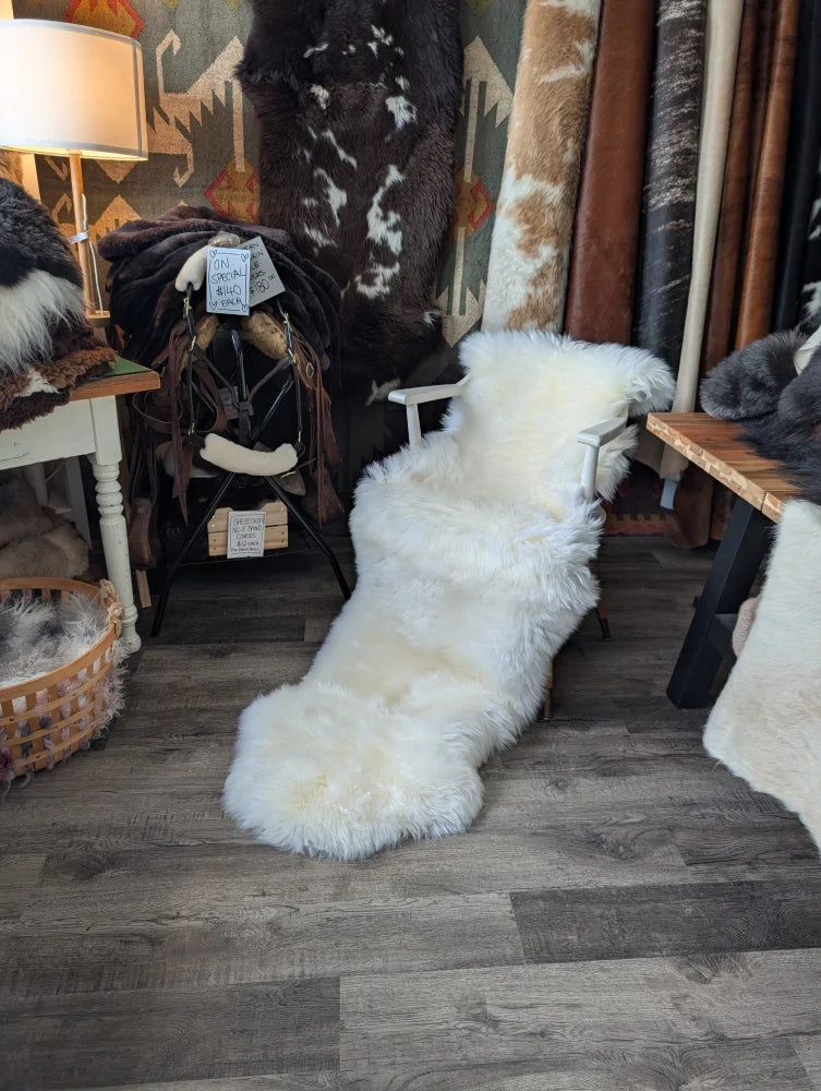 Oeko tex certified VERY SOFT Merino double sheepskin lounge chair
