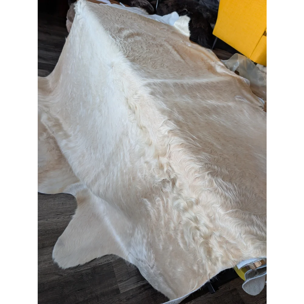 VERY SPECIAL White Ivory Cowhide #86 93" x 90"