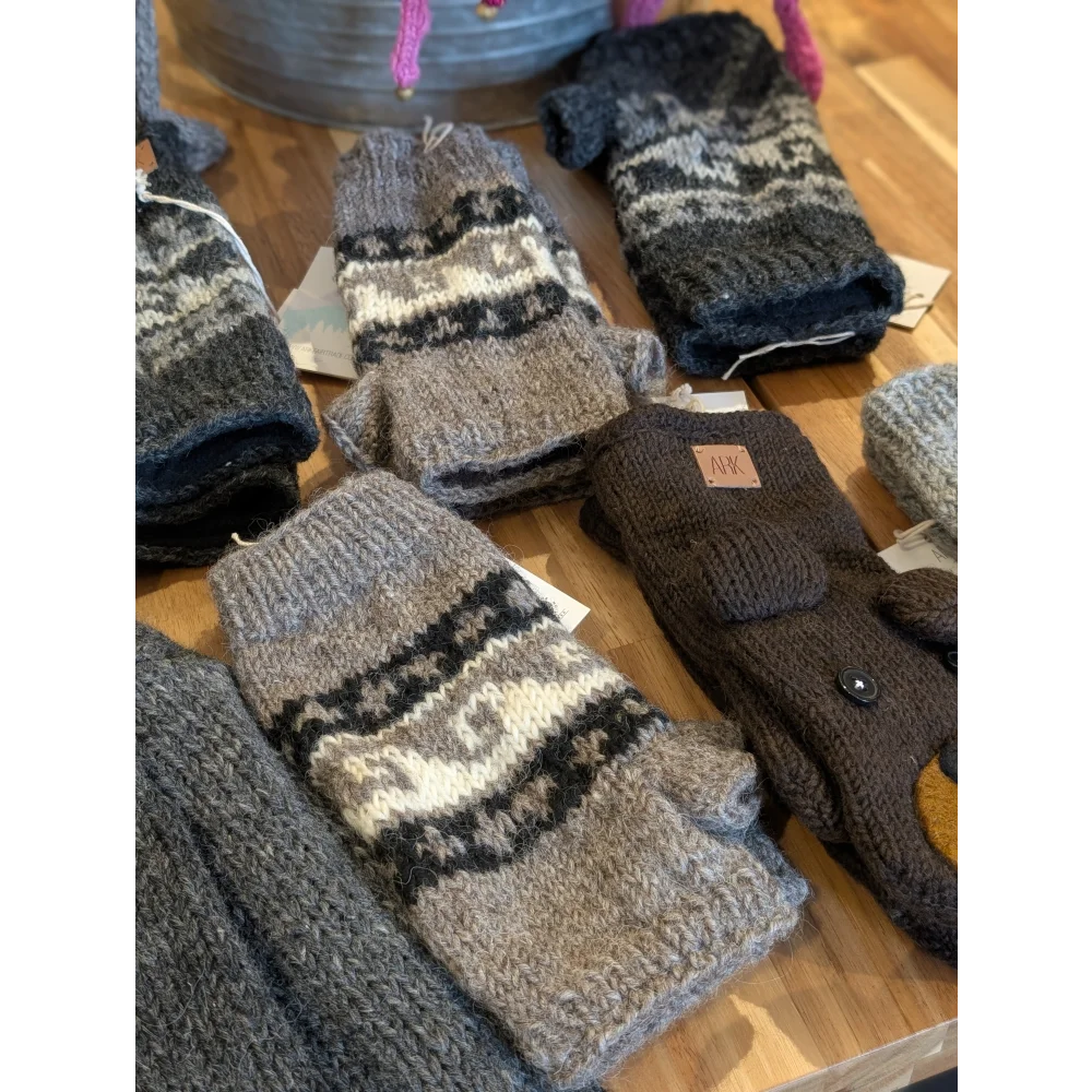 Cozy Wave Hand Warmers with New Zealand wool knitted exterior in gray and white Fair Isle pattern