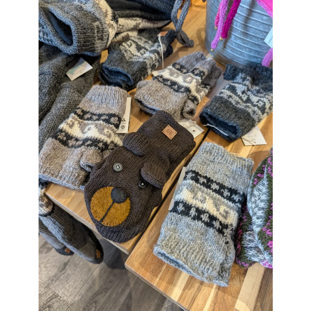 Cozy Wave Hand Warmers: wool knitted exterior bear mittens with brown nose and black eyes