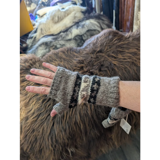Wave Hand Warmers fingerless knit gloves in black gray stripes and Zealand wool knitted exterior