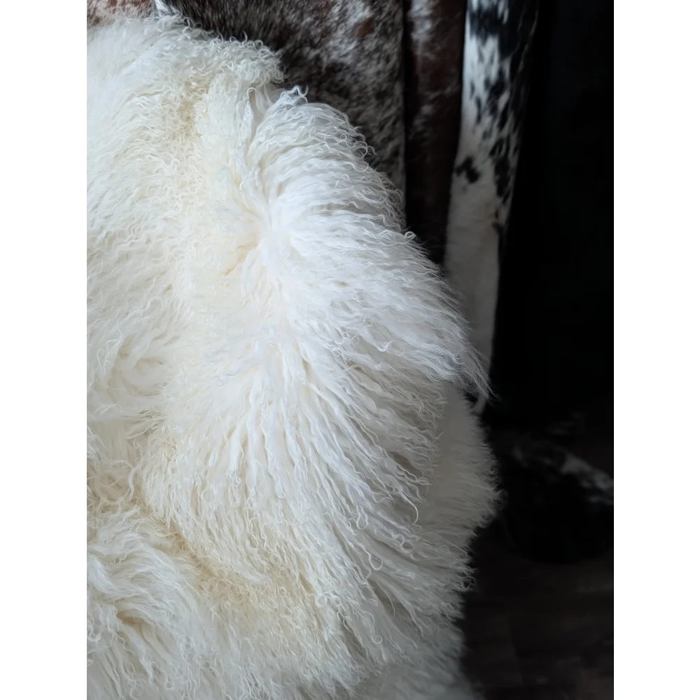 Gorgeous natural white Mongolian sheepskin throw with curly fibers