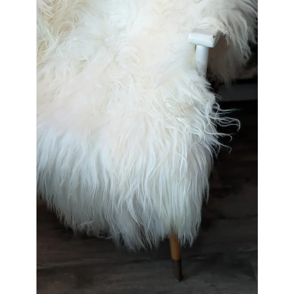 Soft authentic Icelandic sheepskin plush white chair cover