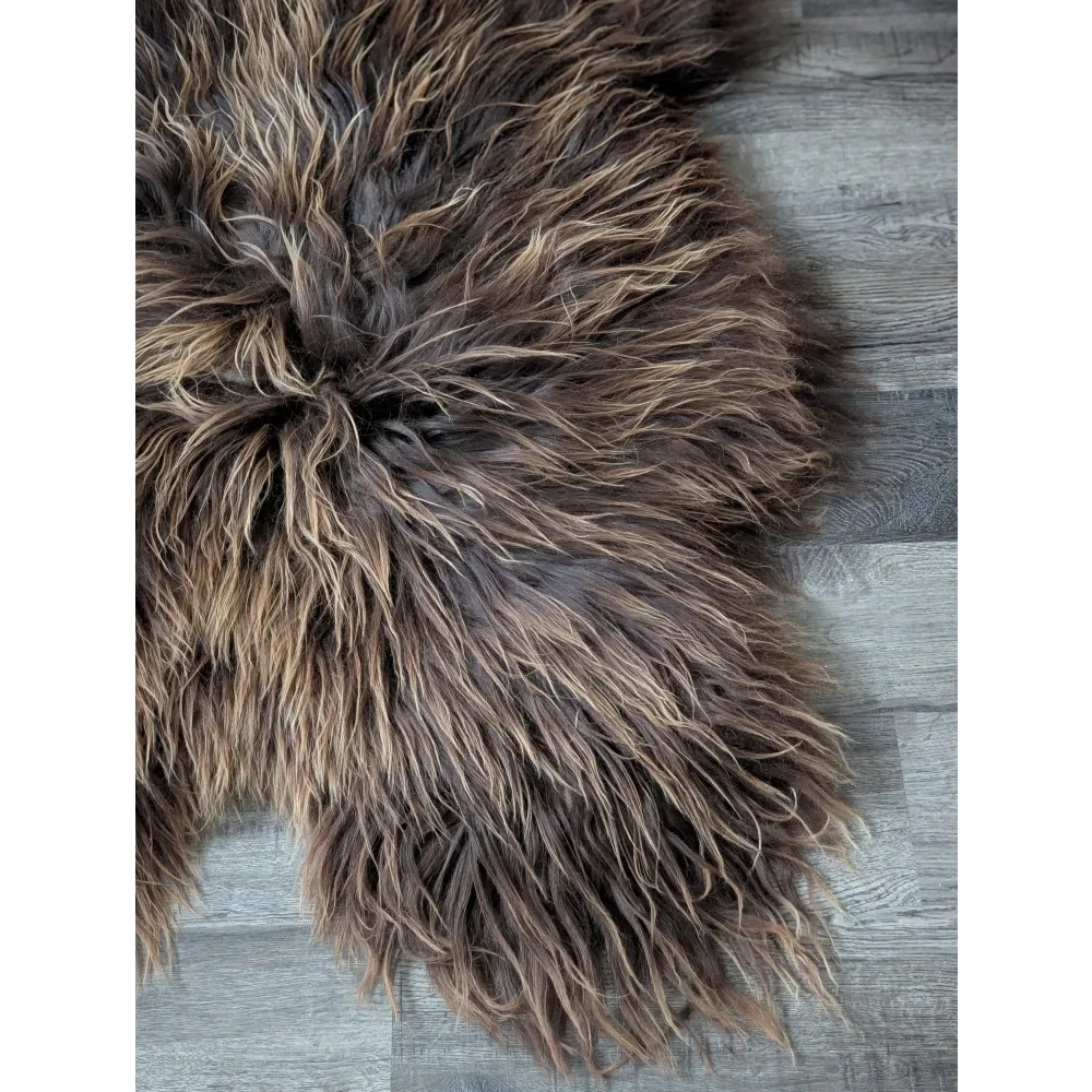 Wholesale Natural Bronze Icelandic Sheepskins x2